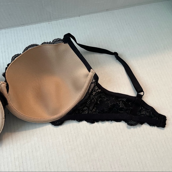 Victoria’s Secret Bra Angels IPEX Black Lace Demi Bra Sz 38D GUC - Picture 9 of 13